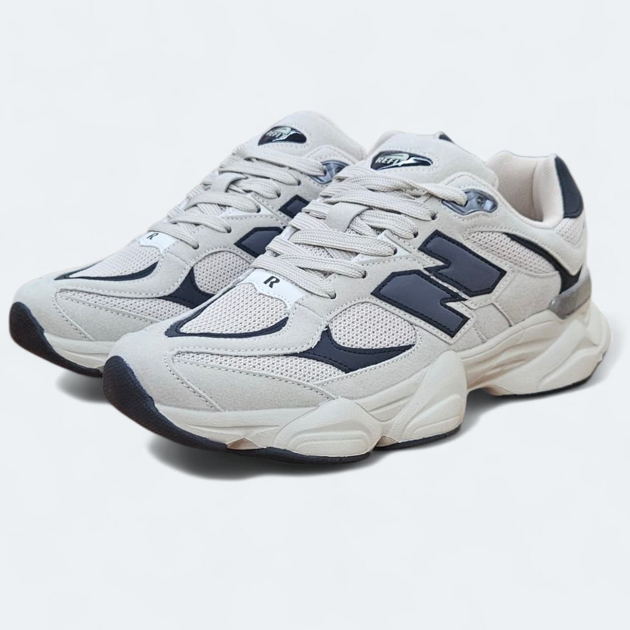 Chaussure de sport moderne - vue principale